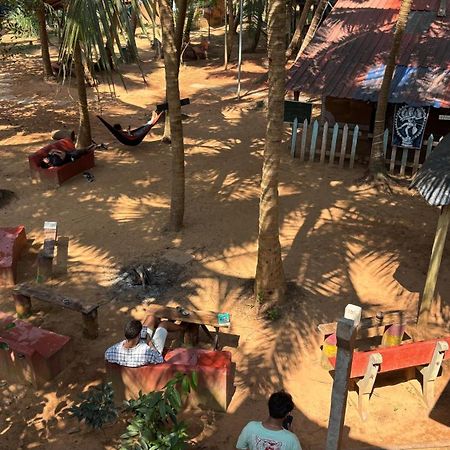 Hostelexp, Gokarna - A Slow-Paced Backpackers Community エクステリア 写真