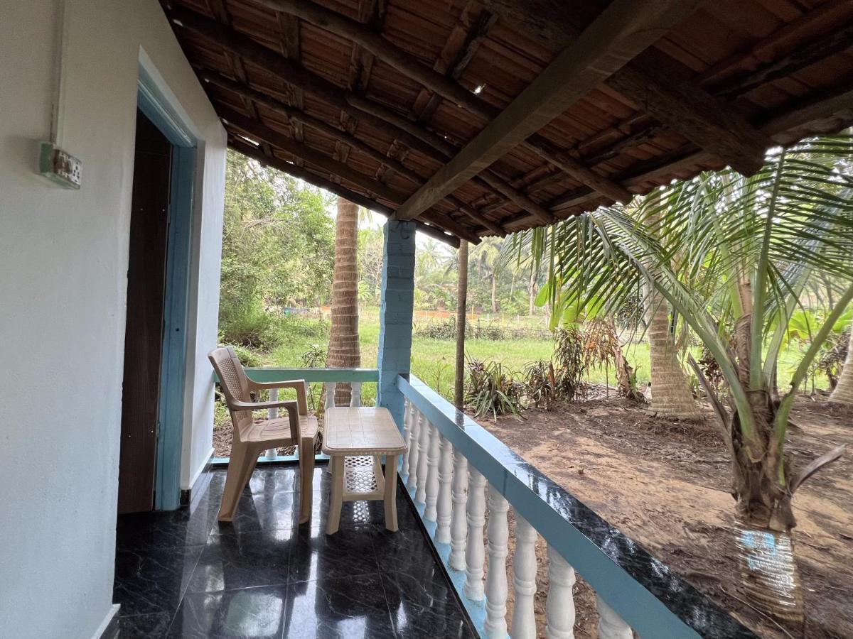 Hostelexp, Gokarna - A Slow-Paced Backpackers Community エクステリア 写真