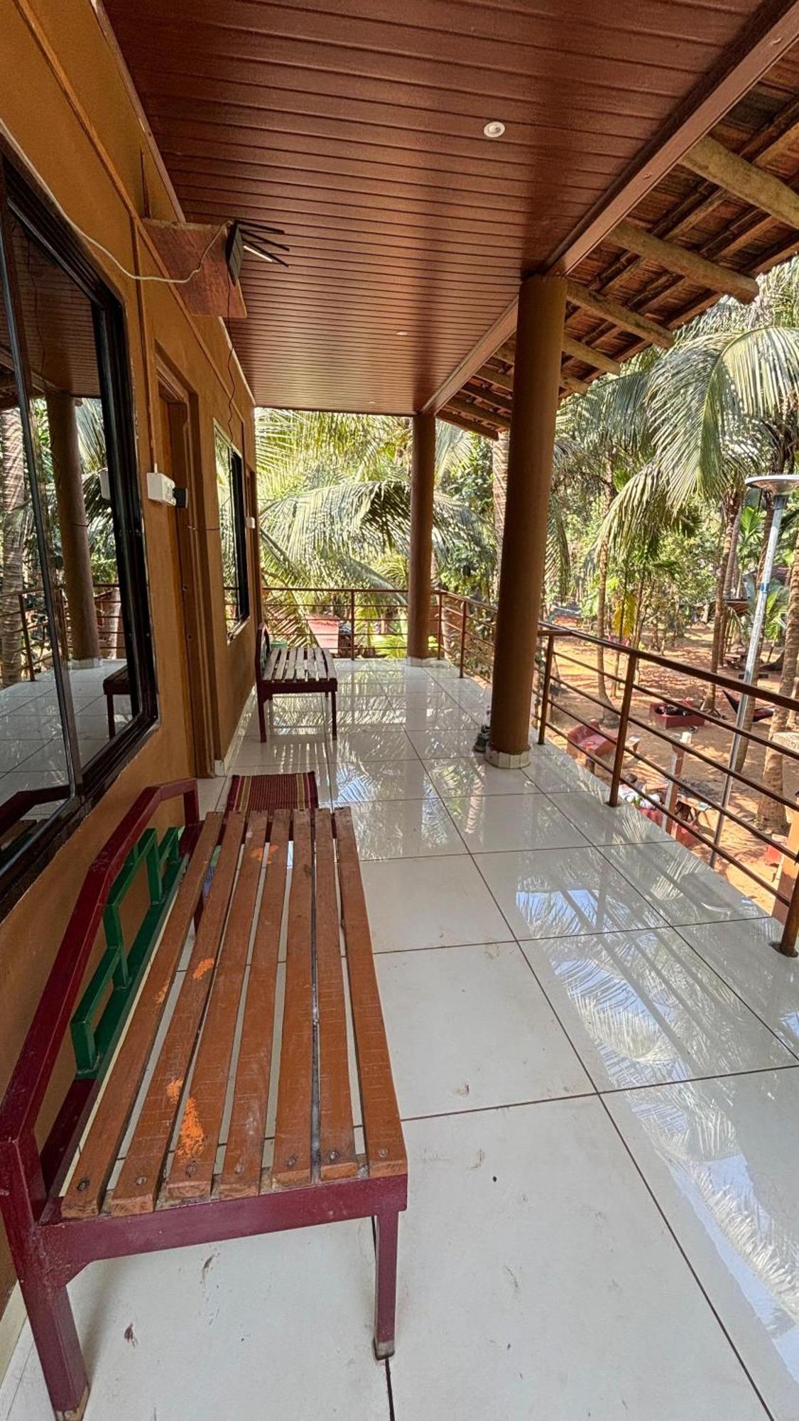 Hostelexp, Gokarna - A Slow-Paced Backpackers Community エクステリア 写真