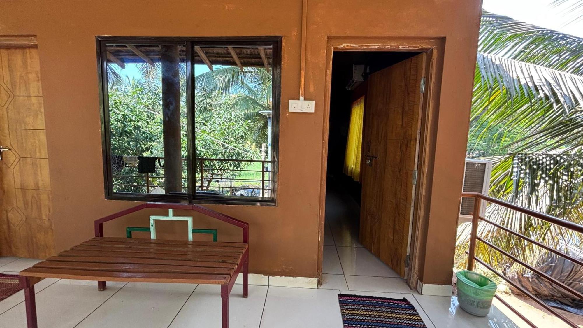 Hostelexp, Gokarna - A Slow-Paced Backpackers Community エクステリア 写真